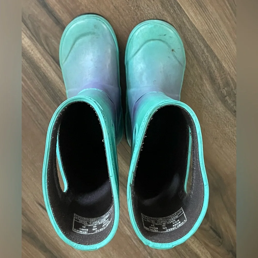 Bogs Kids Mint Green & Lavender Gradient Waterproof Rain Boots
